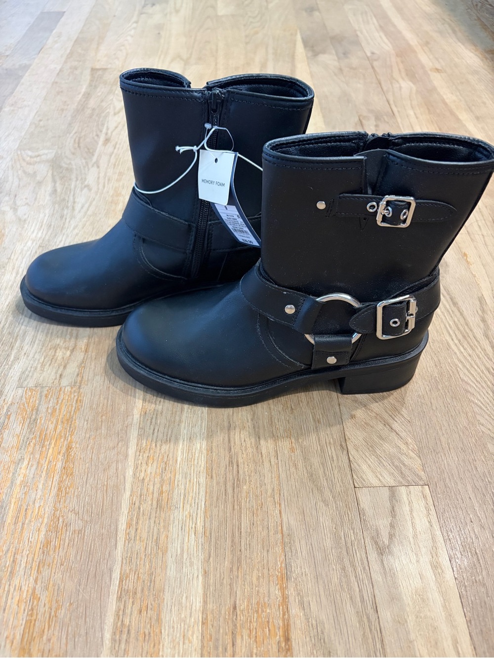 NWT Universal Thread Connor Black Moto Harness Boots Size 9